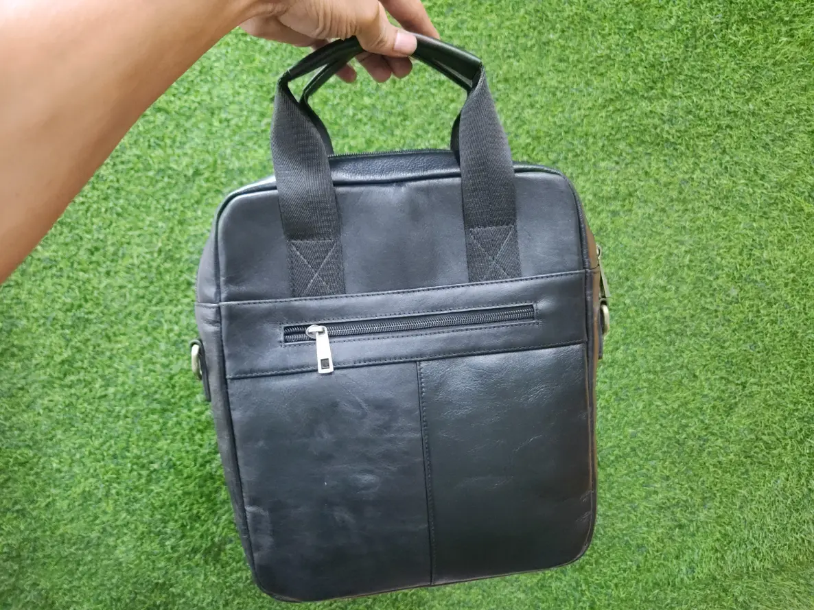 Luxury Leather Bag Redefine Your Style with Timeless Elegance! Classic Black - Image 3